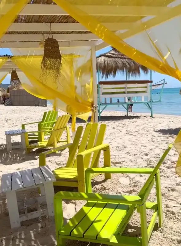 Photo 1 de Lemonade Resto & Lounge