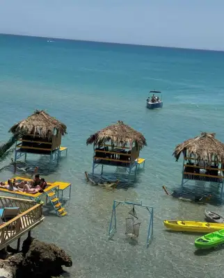 Océan El Bounta - Cabane sur la plage