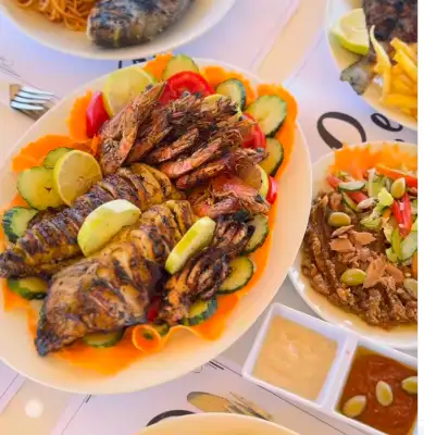 Lemonade Resto & Lounge